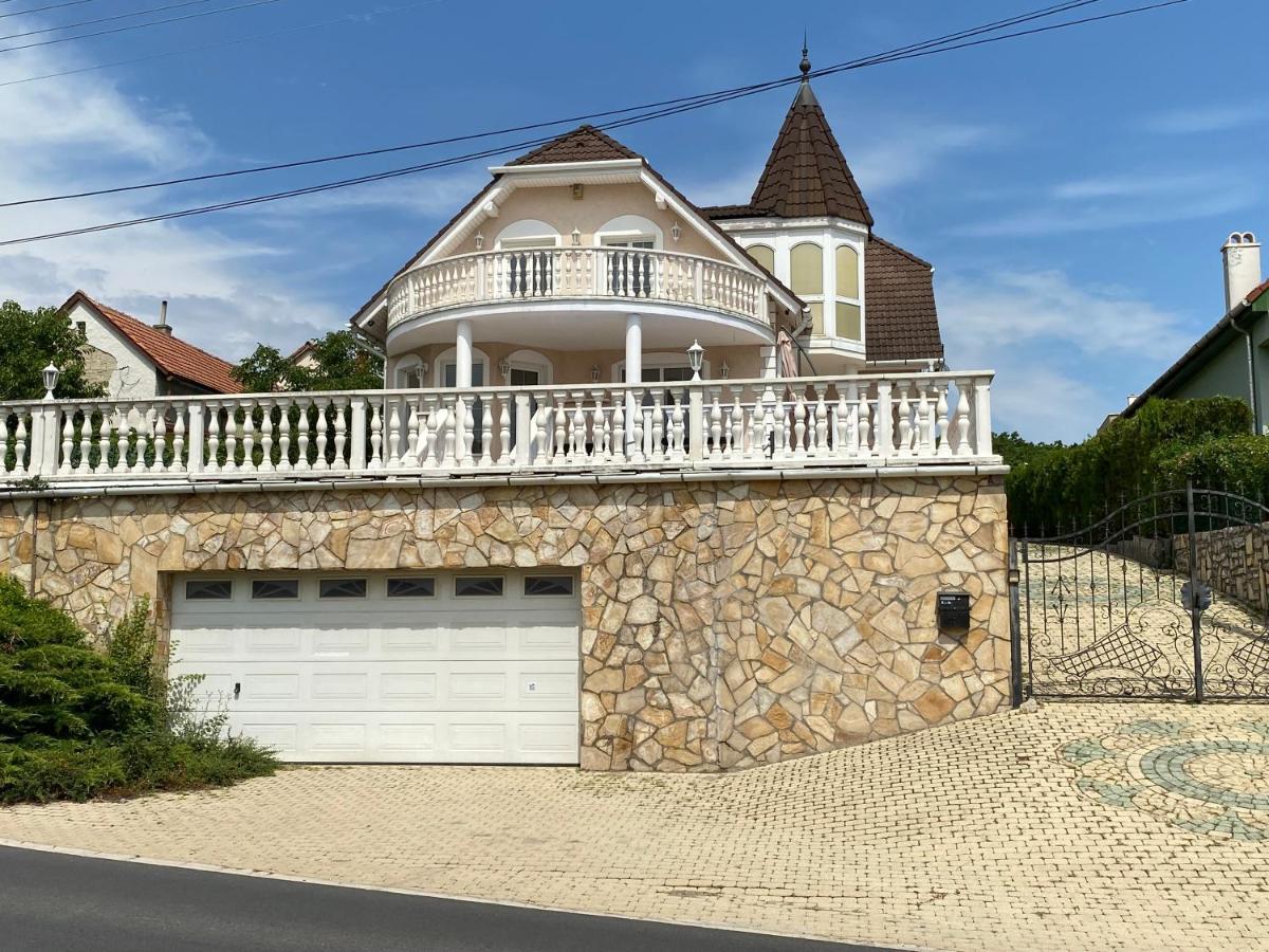 A- Villa  Balatonfüred Exterior foto